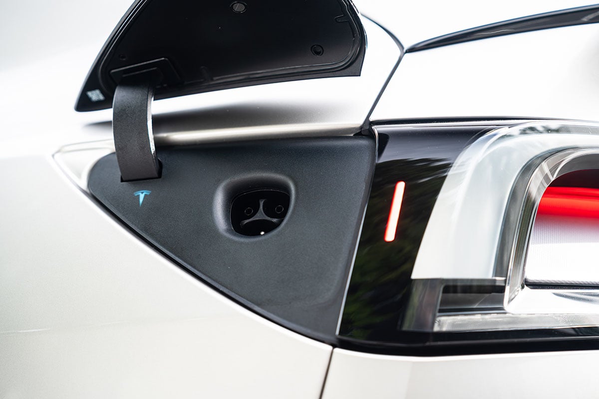 テスラ「モデルY L」