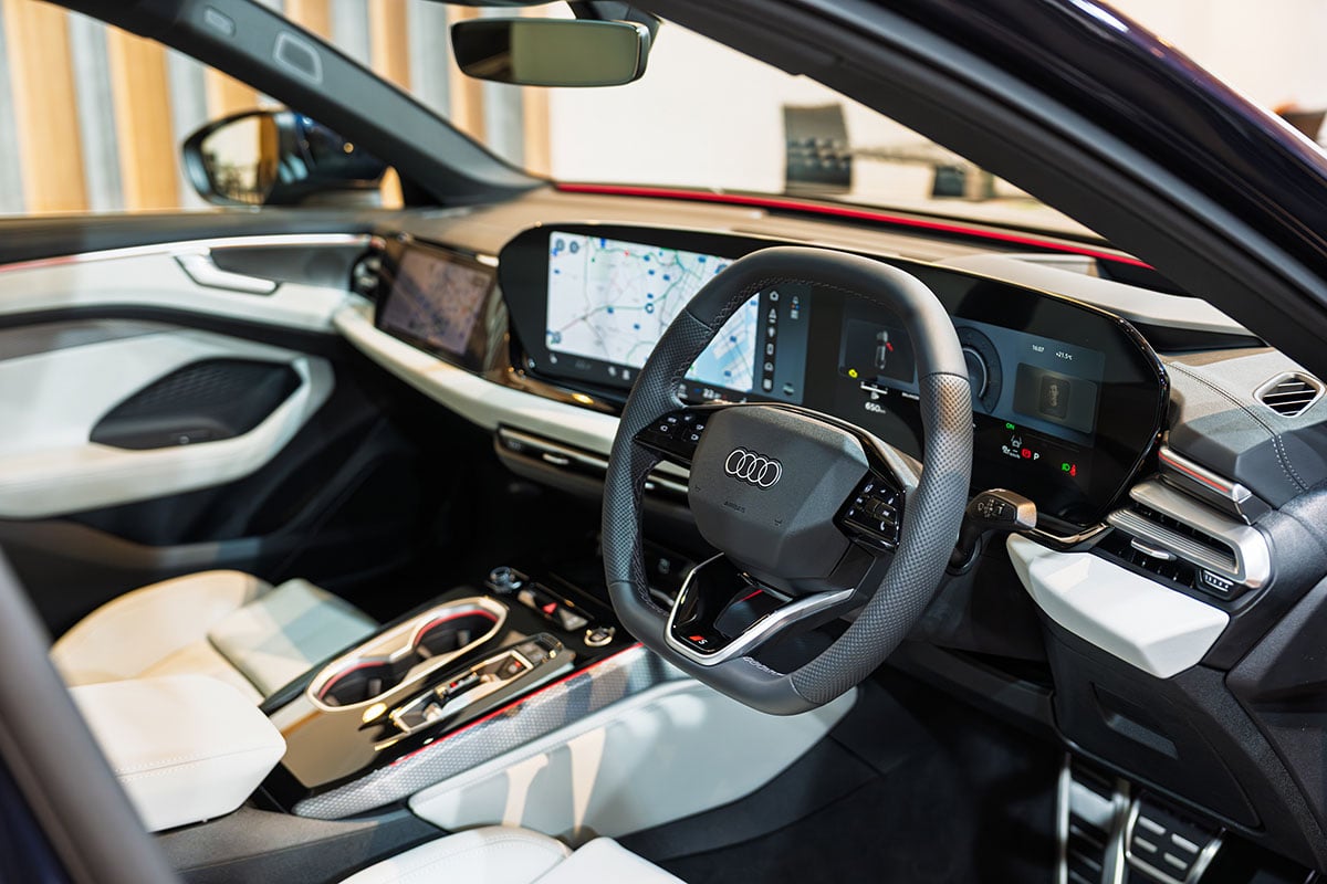 アウディ新型「A6」