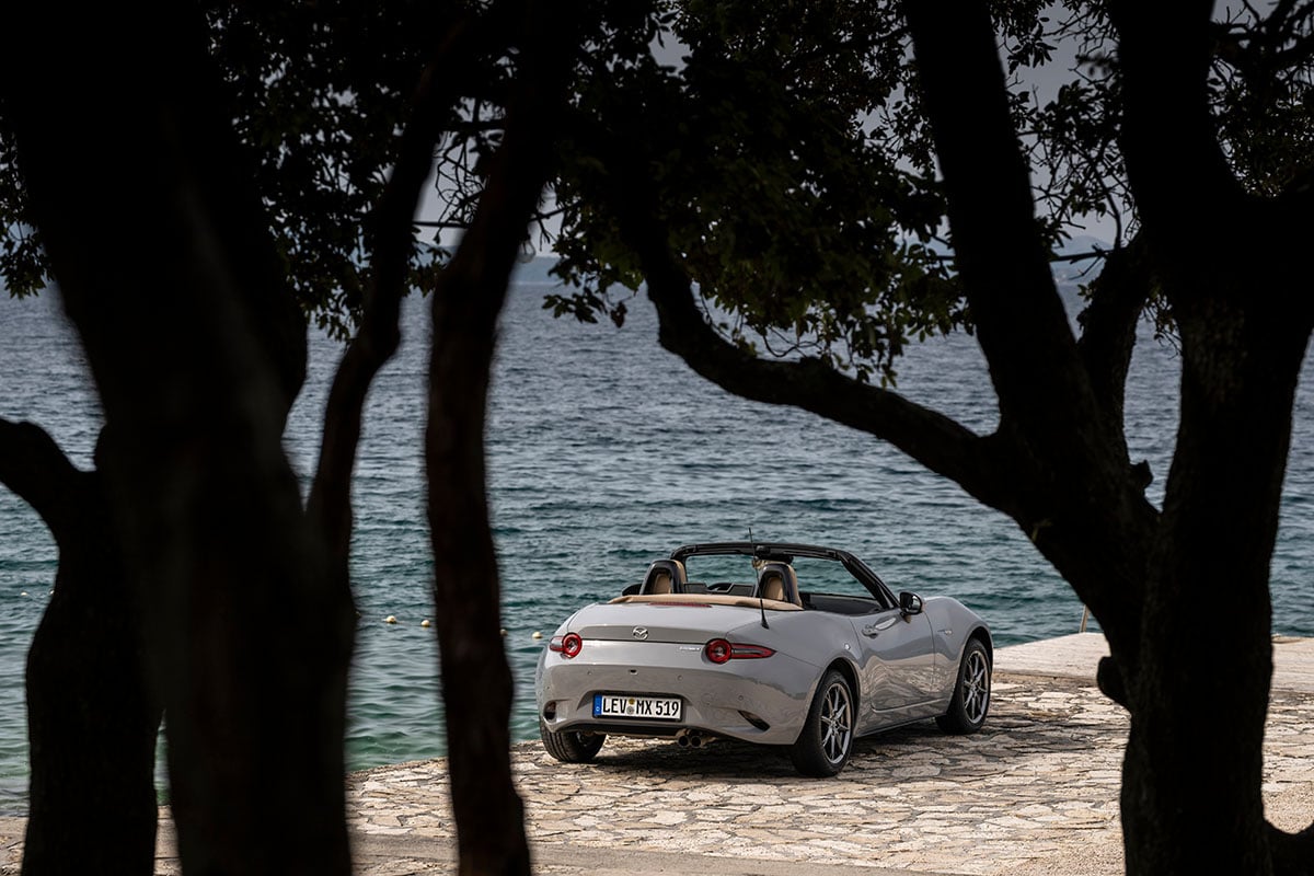マツダのドイツ法人が発表した「ロードスター」（現地名「MX-5」）の2027年モデル