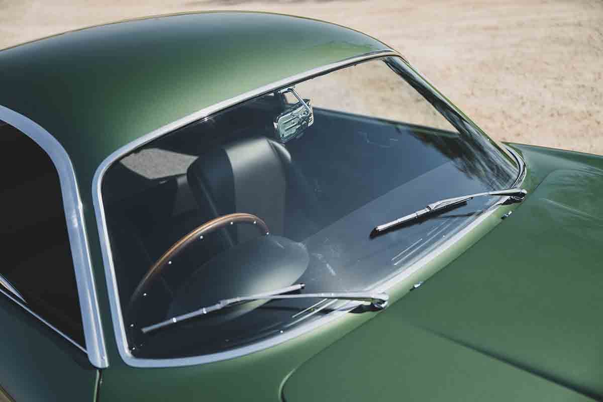 オークションに出品予定の1962年式アストンマーティン「DB4GTザガート」Darin Schnabel(c)2026 Courtesy of RM Sotheby's