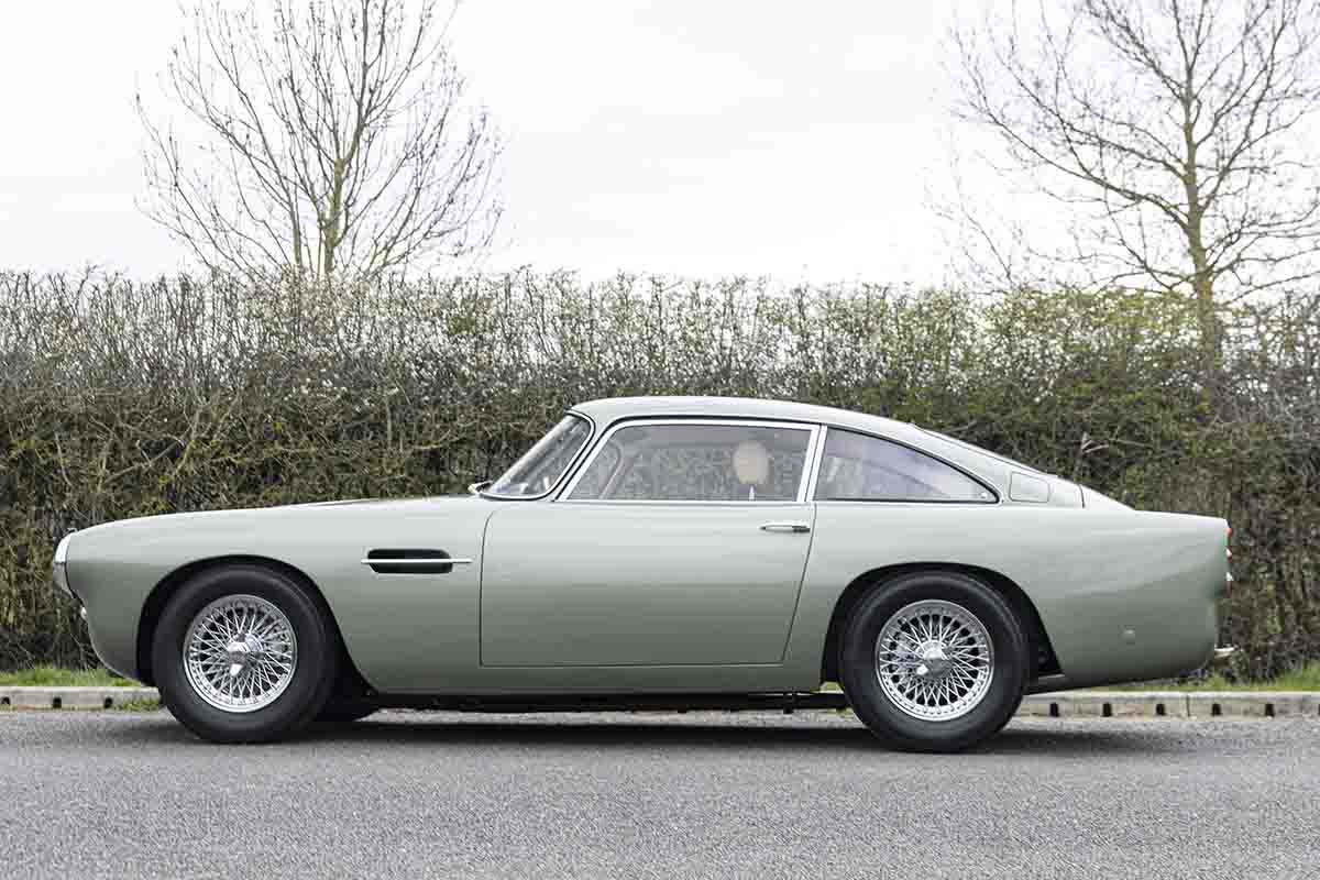 オークションに出品予定の1962年式アストンマーティン「DB4 シリーズIV」Simon Clay(c)2026 Courtesy of RM Sotheby's