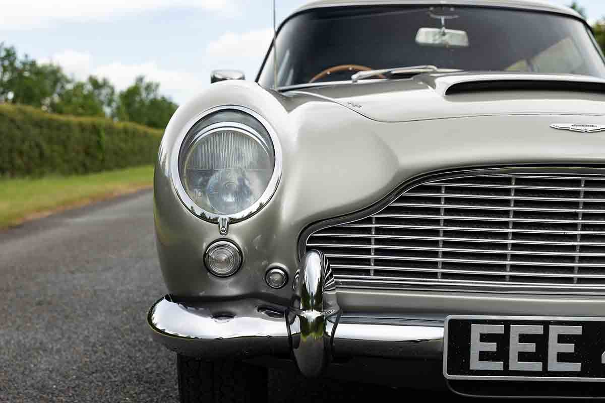オークションに出品予定の1966年式アストンマーティン「DB5 シューティングブレーク by ラドフォード」Tom Gidden(c)2026 Courtesy of RM Sotheby's