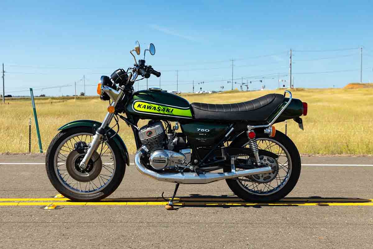 米国オンラインオークションに登場した1974年式カワサキ「H2 マッハIV」