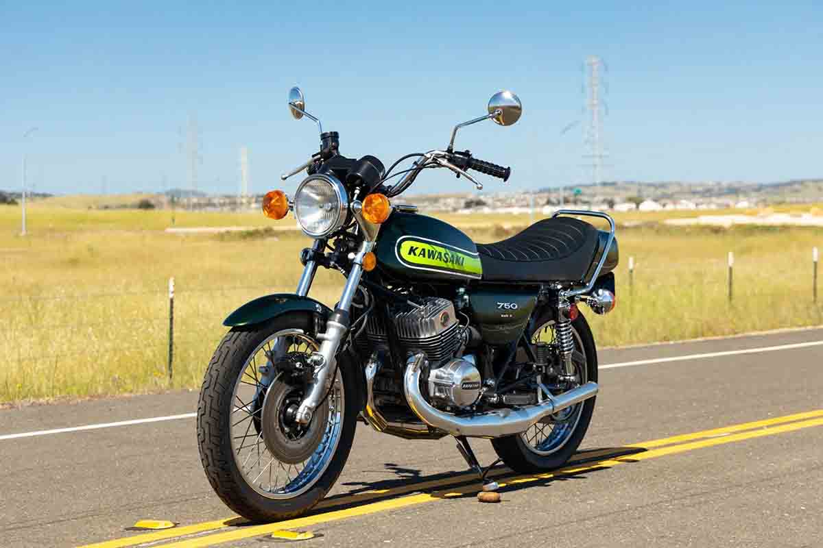 米国オンラインオークションに登場した1974年式カワサキ「H2 マッハIV」