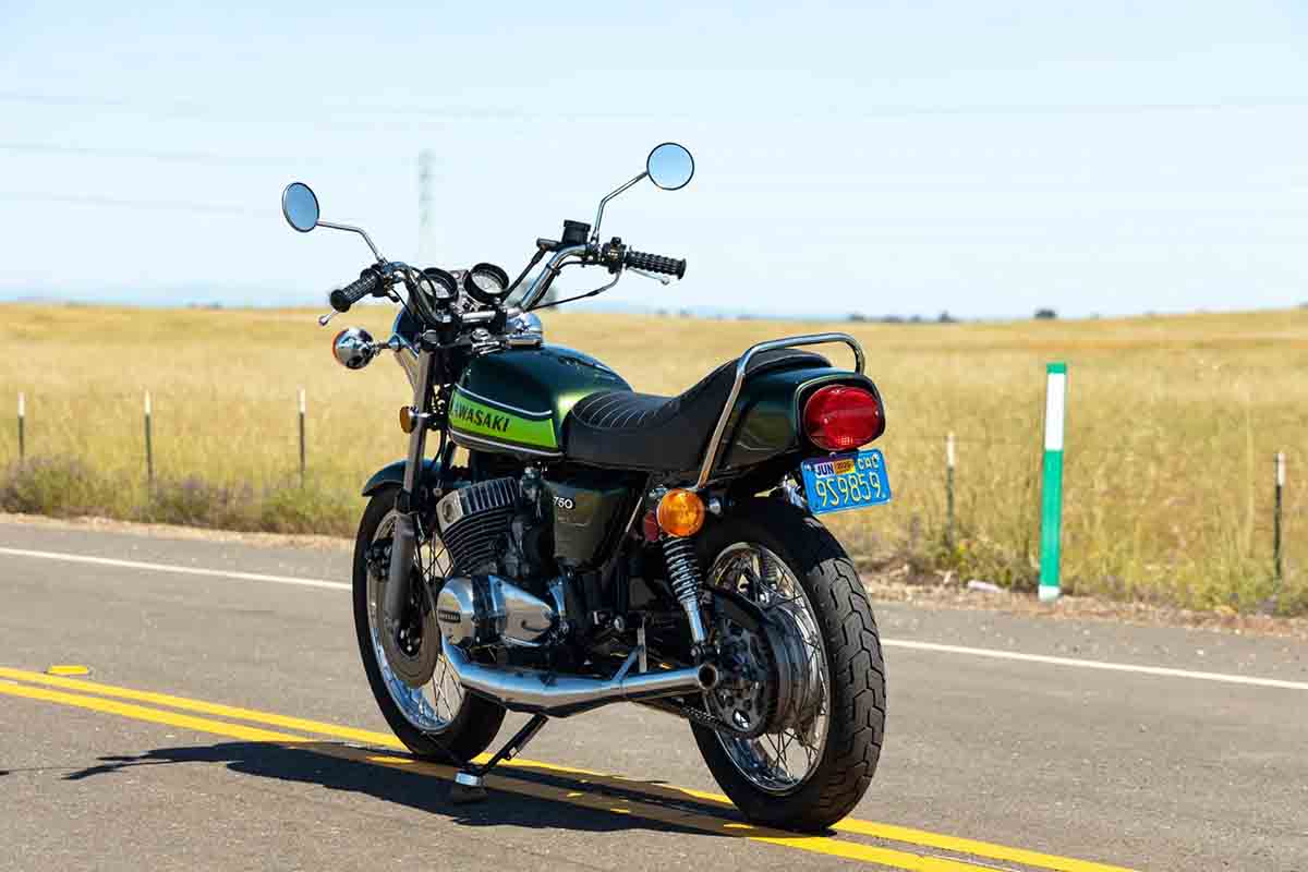米国オンラインオークションに登場した1974年式カワサキ「H2 マッハIV」
