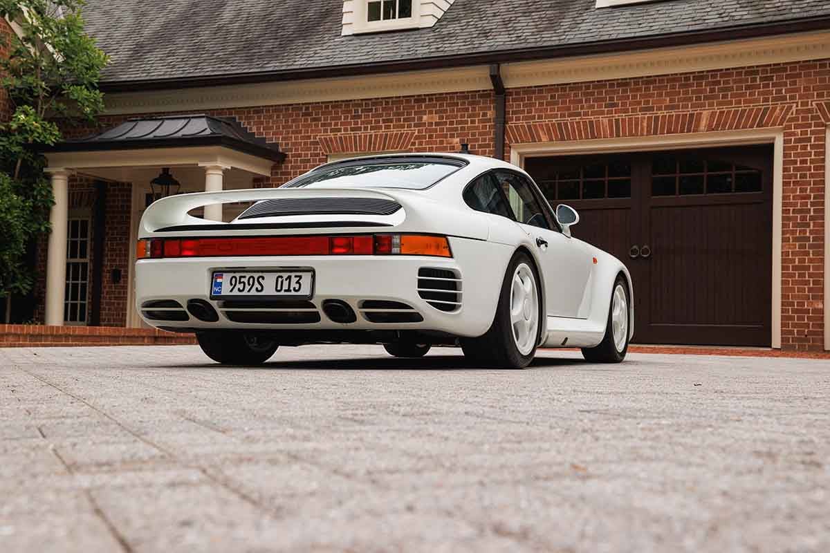 オークションに出品予定の1989年式ポルシェ「959スポーツ」Andrew Miterco(c)2026 Courtesy of RM Sotheby's