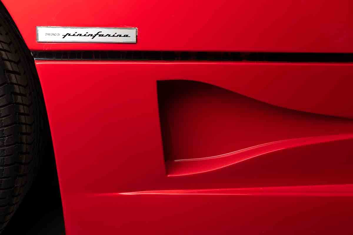 オークションに出品予定の1990年式フェラーリ「F40“Jean Sage”by Michelotto」Ashley Border(c)2026 Courtesy of RM Sotheby's