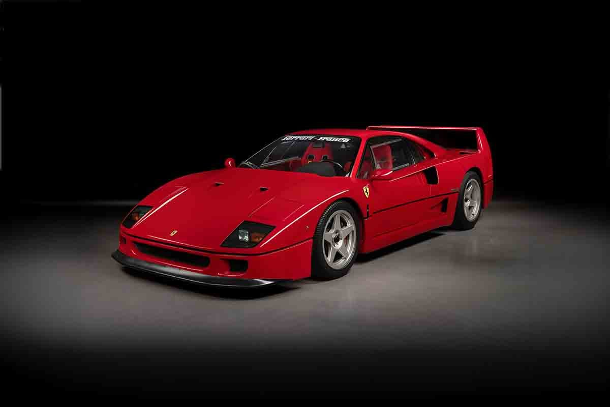 オークションに出品予定の1990年式フェラーリ「F40“Jean Sage”by Michelotto」Ashley Border(c)2026 Courtesy of RM Sotheby's