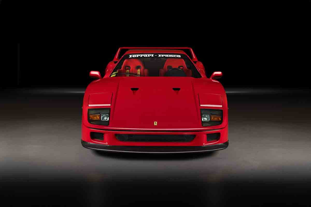 オークションに出品予定の1990年式フェラーリ「F40“Jean Sage”by Michelotto」Ashley Border(c)2026 Courtesy of RM Sotheby's