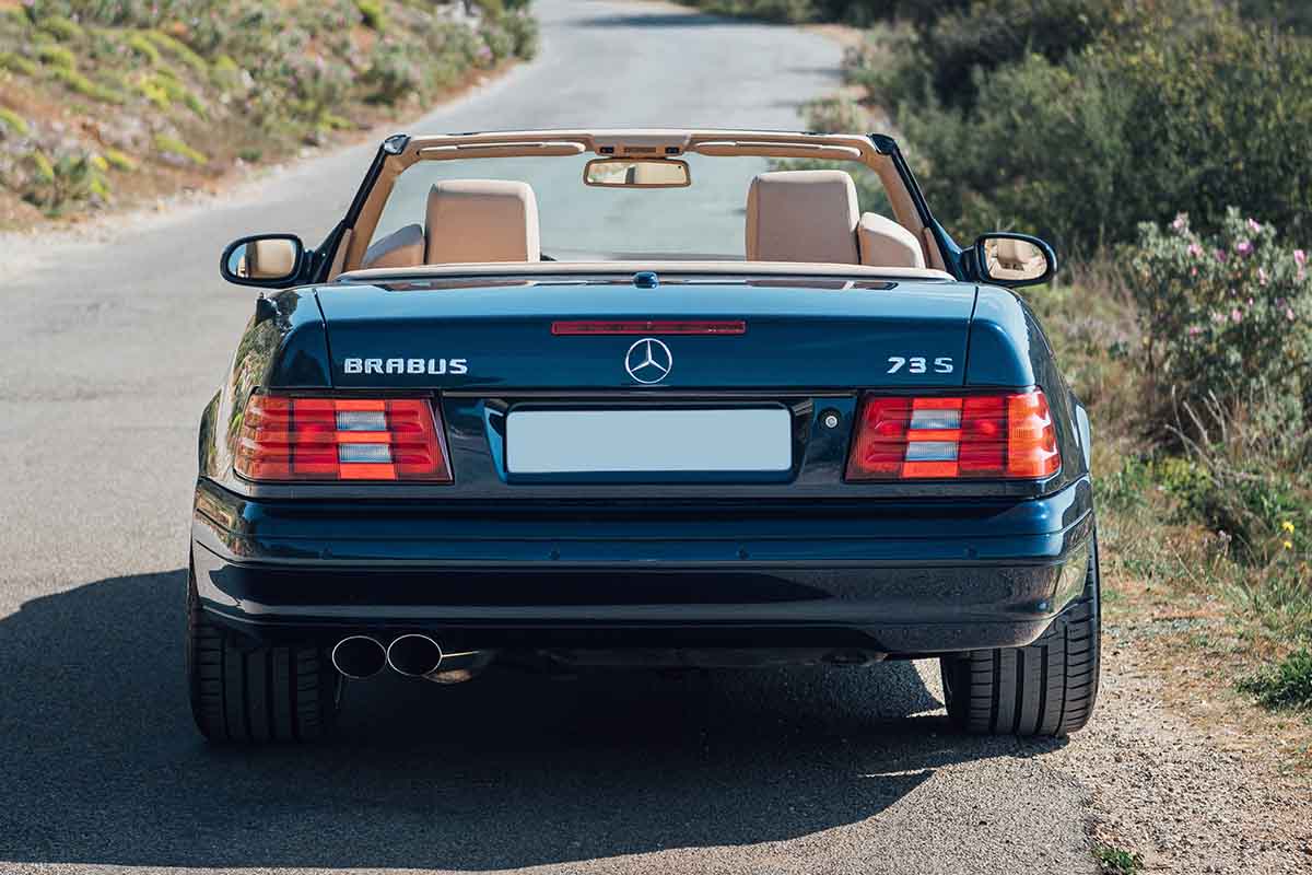 オークションに出品予定の1999年式「メルセデス・ベンツSL ブラバス 7.3S V12」Loic Kernen(c)2026 Courtesy of RM Sotheby's