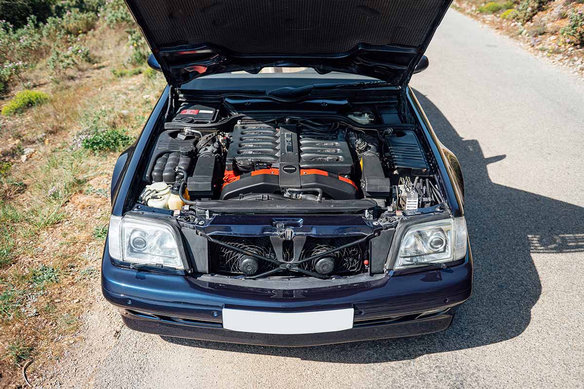 オークションに出品予定の1999年式「メルセデス・ベンツSL ブラバス 7.3S V12」Loic Kernen(c)2026 Courtesy of RM Sotheby's