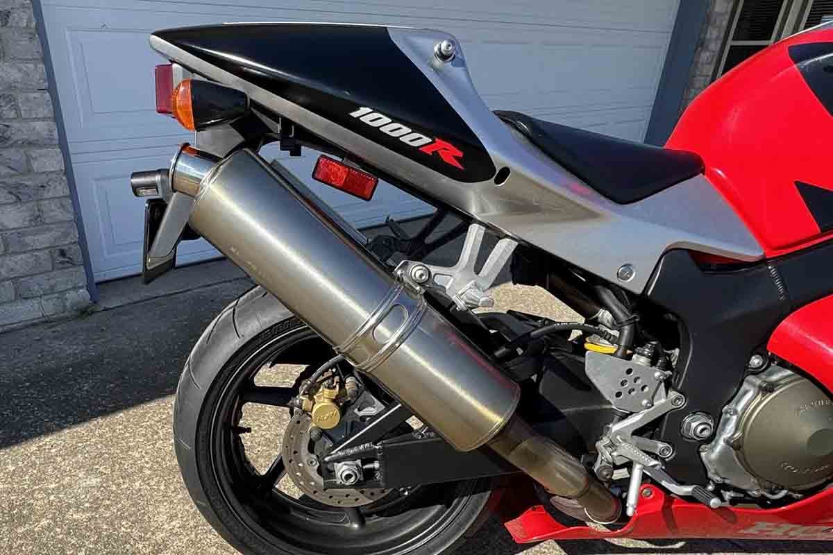 米国オークションに出品され落札された2000年式ホンダ「RVT1000R」