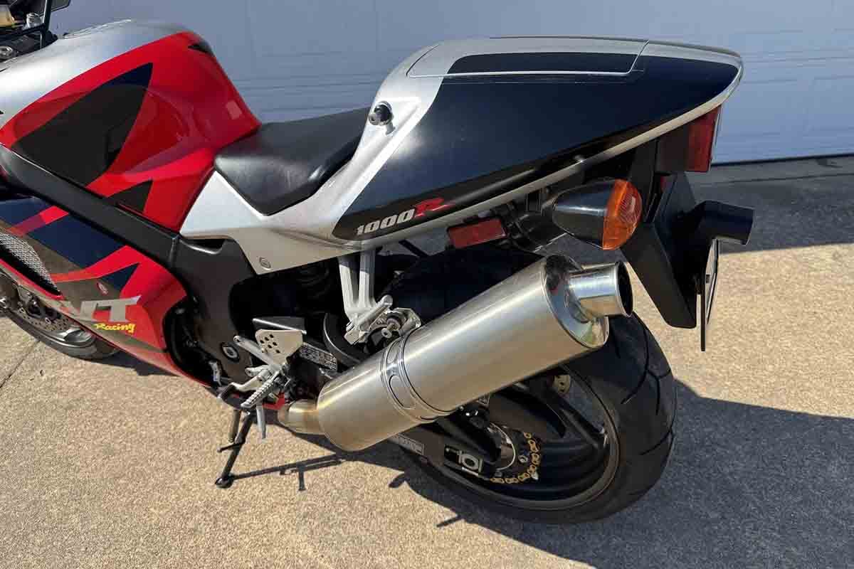 米国オークションに出品され落札された2000年式ホンダ「RVT1000R」