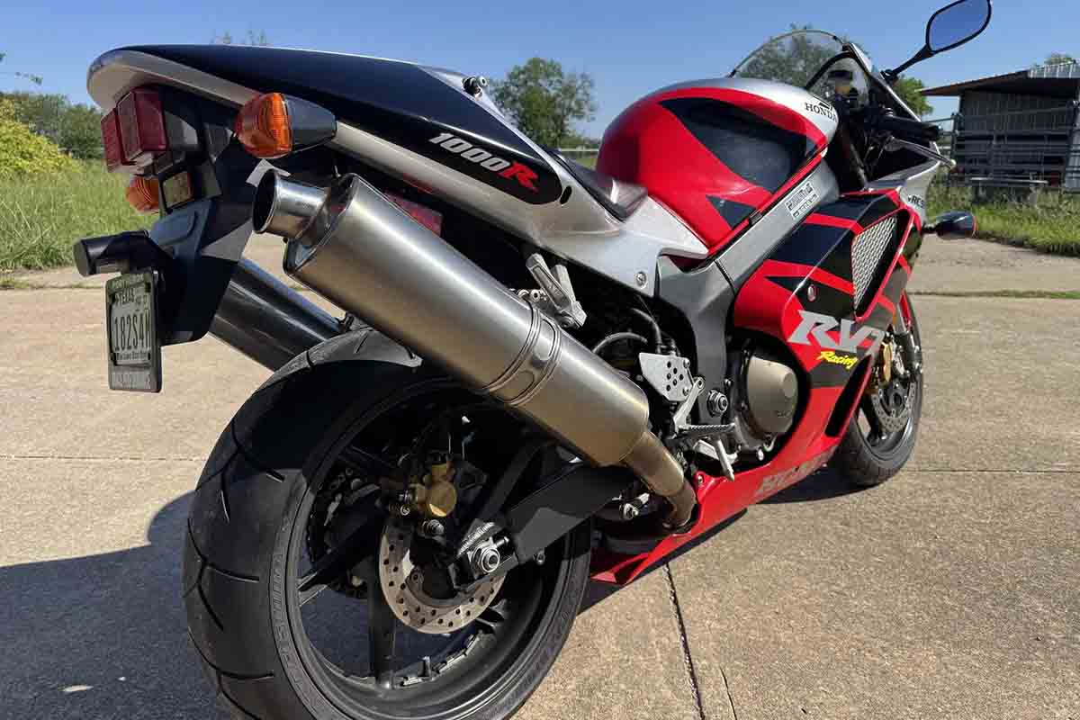 米国オークションに出品され落札された2000年式ホンダ「RVT1000R」