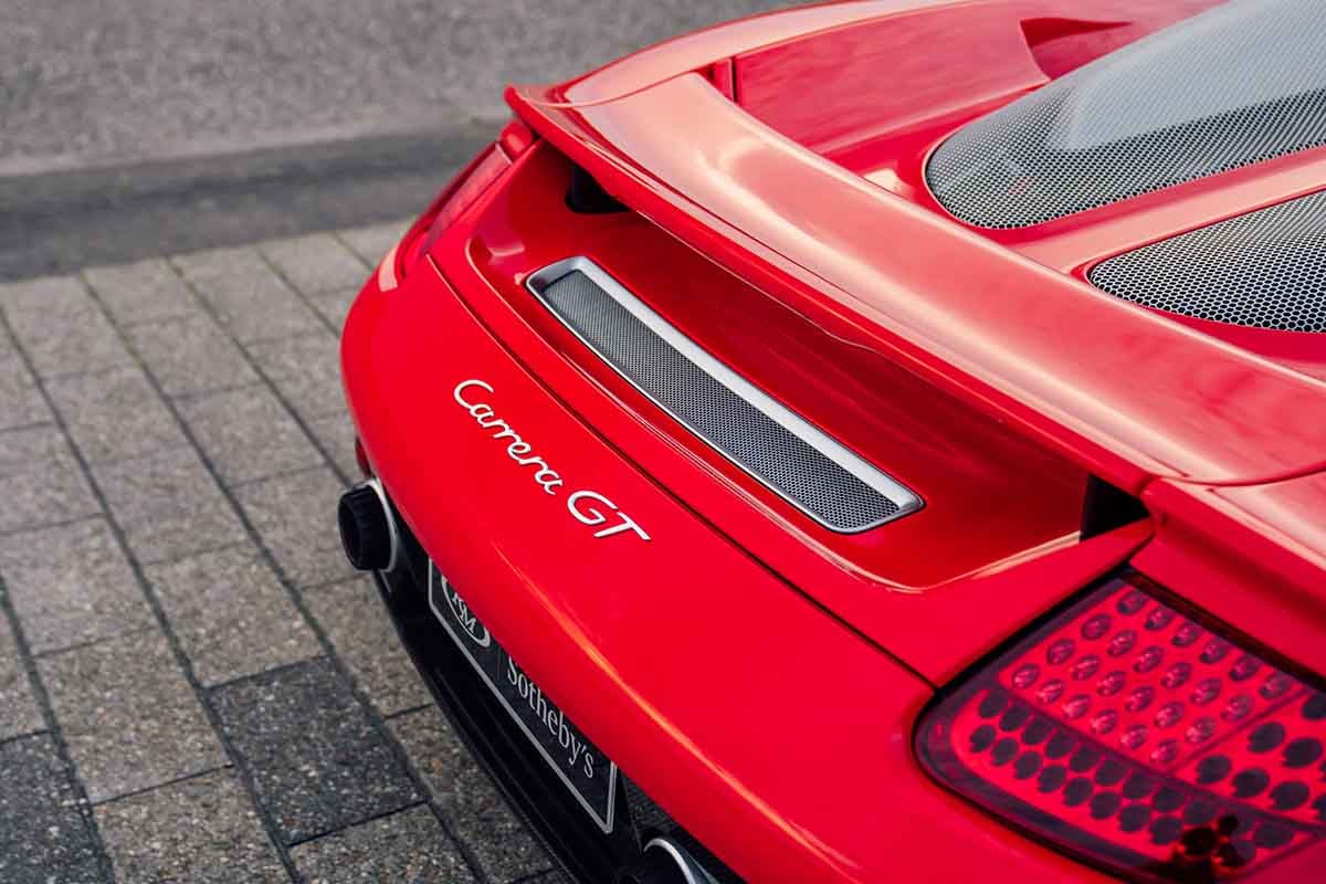 オークションに出品予定の2005年式ポルシェ「カレラGT」Alex Penfold(c)2026 Courtesy of RM Sotheby's