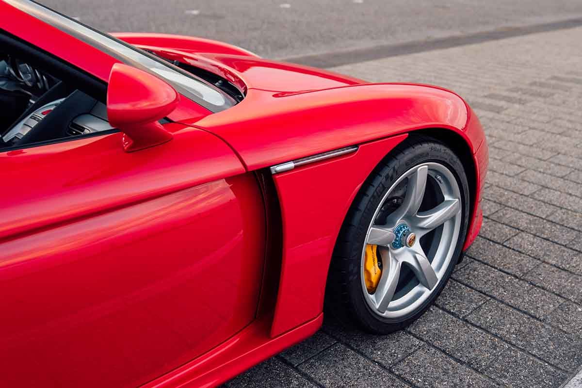 オークションに出品予定の2005年式ポルシェ「カレラGT」Alex Penfold(c)2026 Courtesy of RM Sotheby's