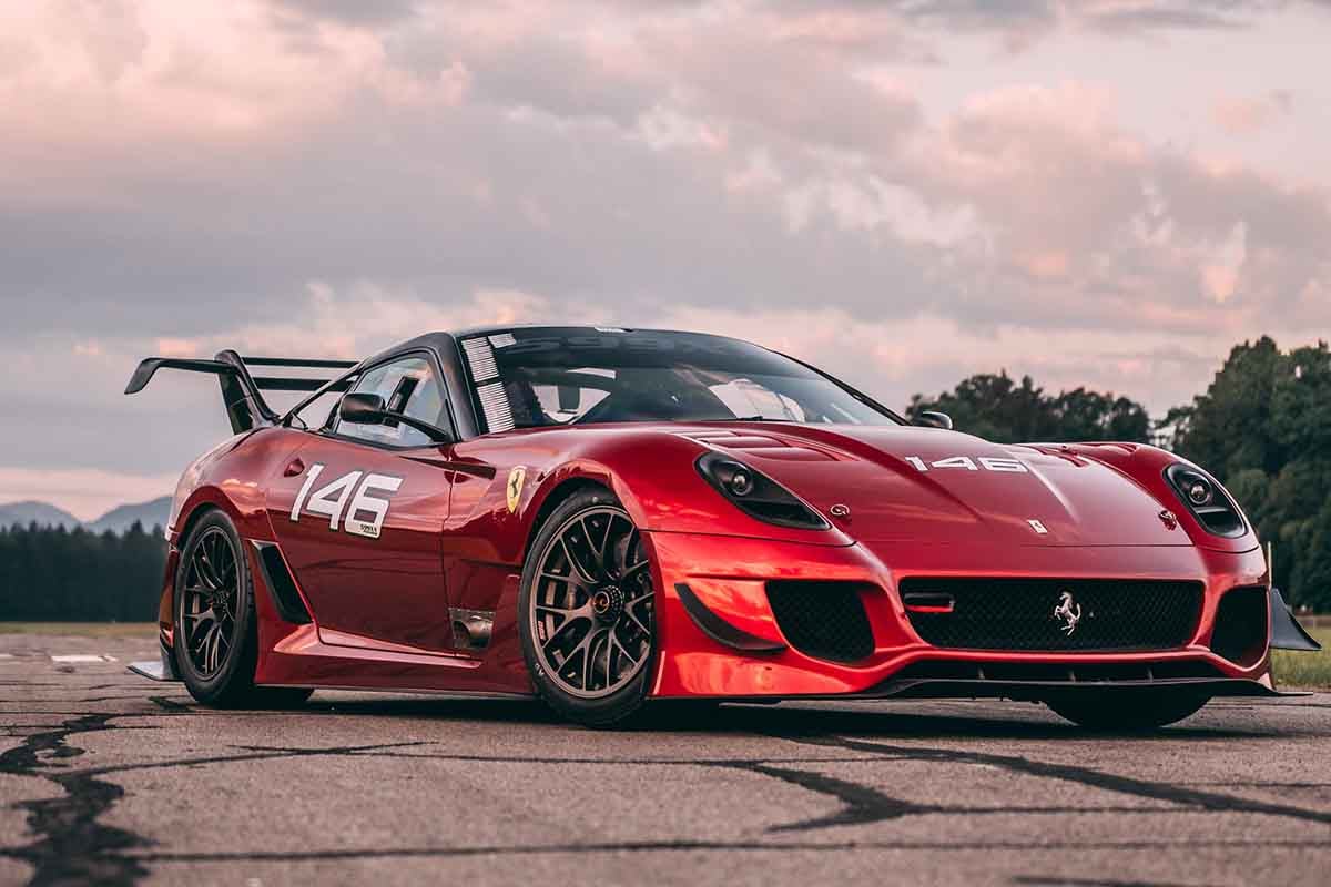 オークションに出品予定の2009年式フェラーリ「599XX Evo」Stephan Bauer(c)2026 Courtesy of RM Sotheby's