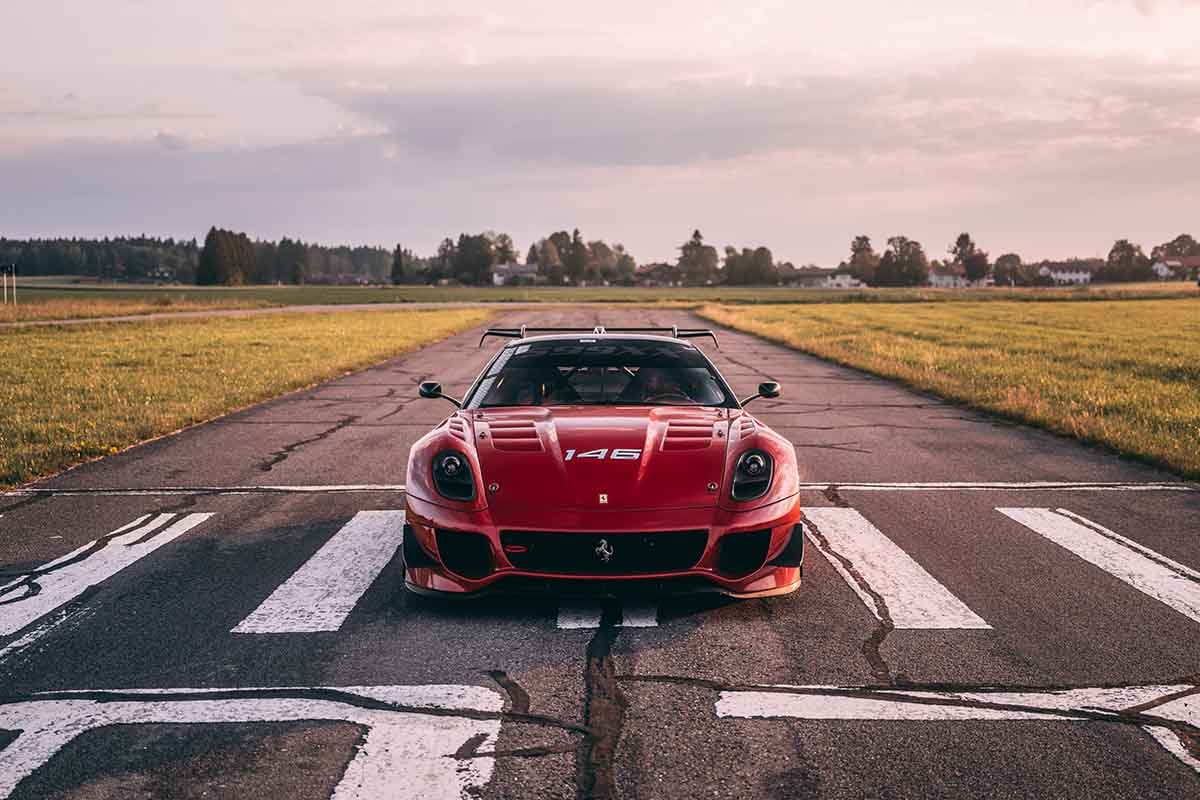 オークションに出品予定の2009年式フェラーリ「599XX Evo」Stephan Bauer(c)2026 Courtesy of RM Sotheby's