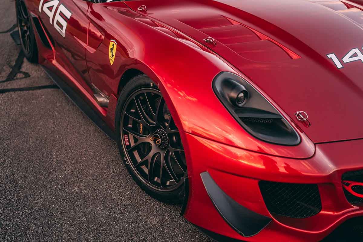 オークションに出品予定の2009年式フェラーリ「599XX Evo」Stephan Bauer(c)2026 Courtesy of RM Sotheby's