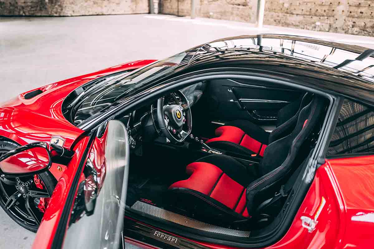 オークションに出品予定の2015年式フェラーリ「458スペチアーレ」Stephan Bauer(c)2026 Courtesy of RM Sotheby's
