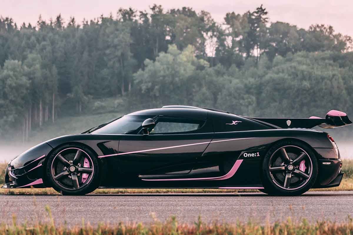 オークションに出品予定の2015年式ケーニグセグ「One：1」(c)2026 Courtesy of RM Sotheby's
