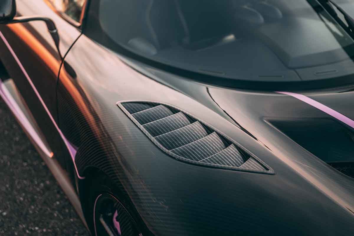オークションに出品予定の2015年式ケーニグセグ「One：1」(c)2026 Courtesy of RM Sotheby's