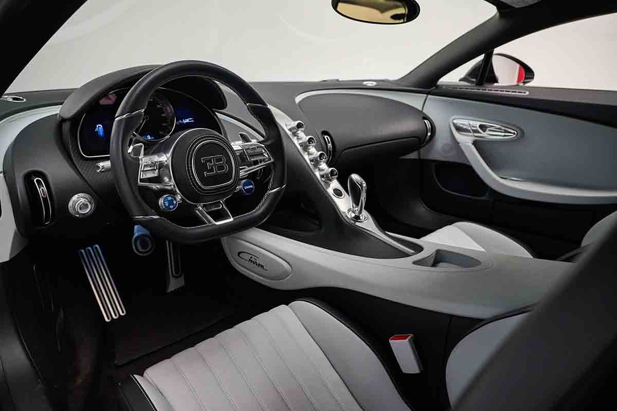 オークションに出品予定の2018年式ブガッティ「シロン」Sami Sasso(c)2026 Courtesy of RM Sotheby's