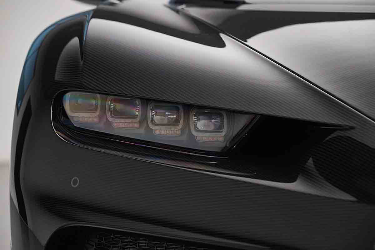 オークションに出品予定の2018年式ブガッティ「シロン」Sami Sasso(c)2026 Courtesy of RM Sotheby's