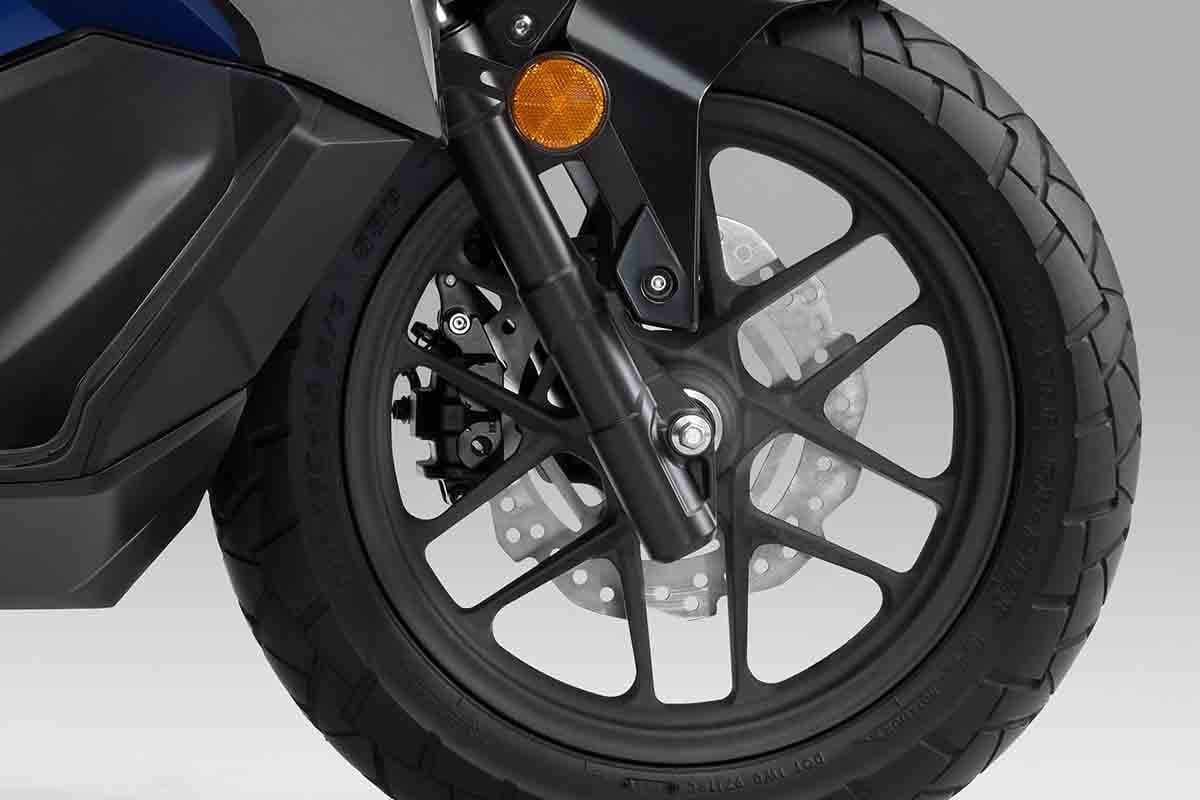 ホンダ「ADV160」