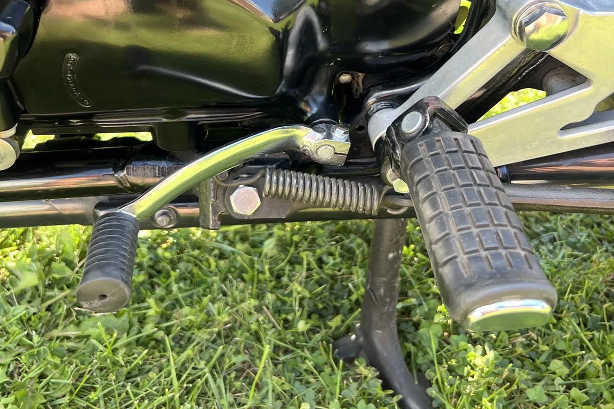 米国オンラインオークションに出品、落札された1983年式ホンダ「CB1100F」