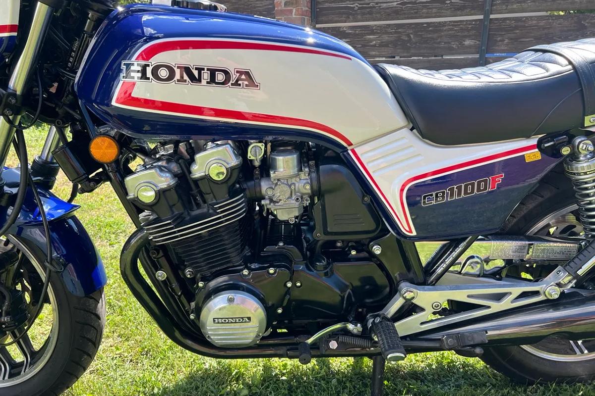 米国オンラインオークションに出品、落札された1983年式ホンダ「CB1100F」