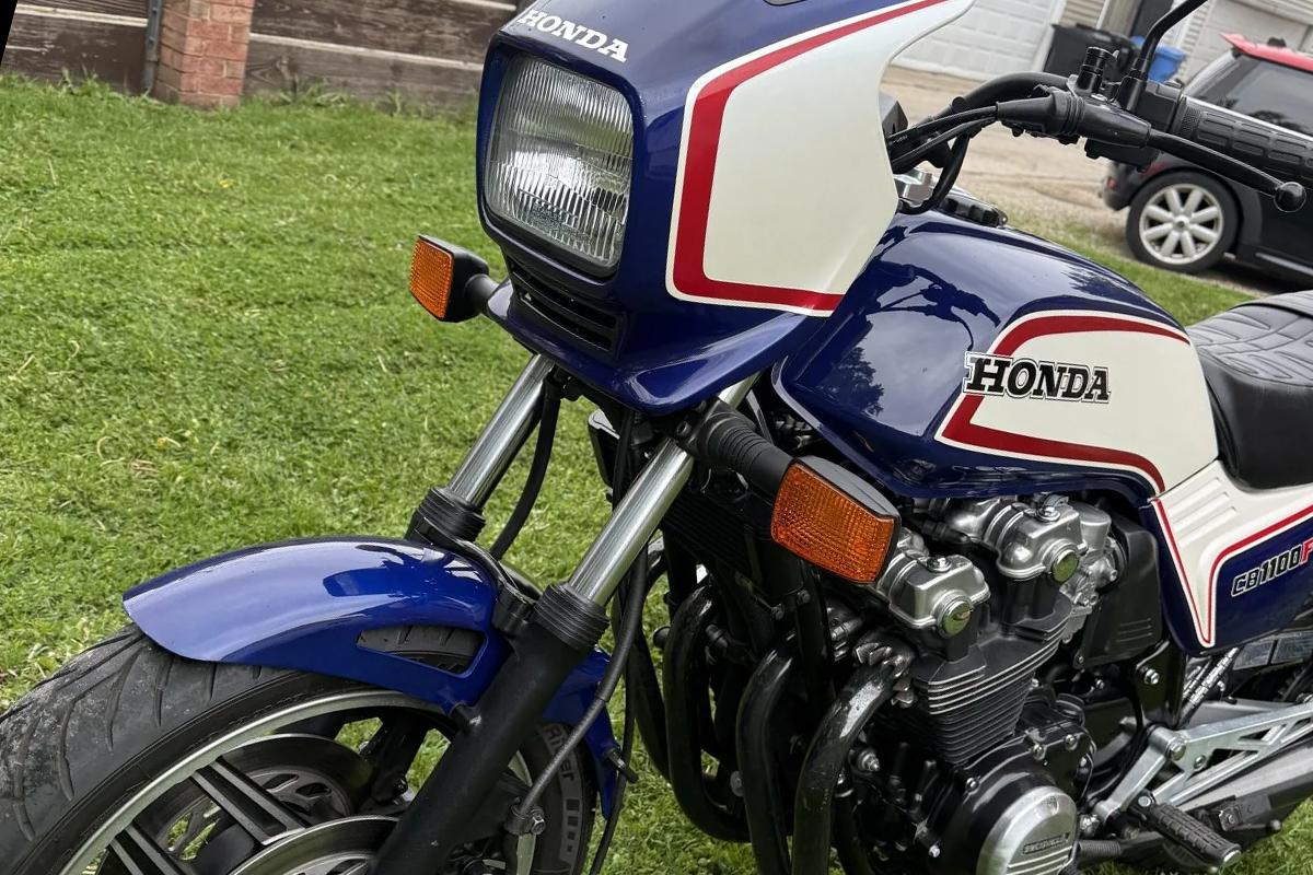 米国オンラインオークションに出品、落札された1983年式ホンダ「CB1100F」