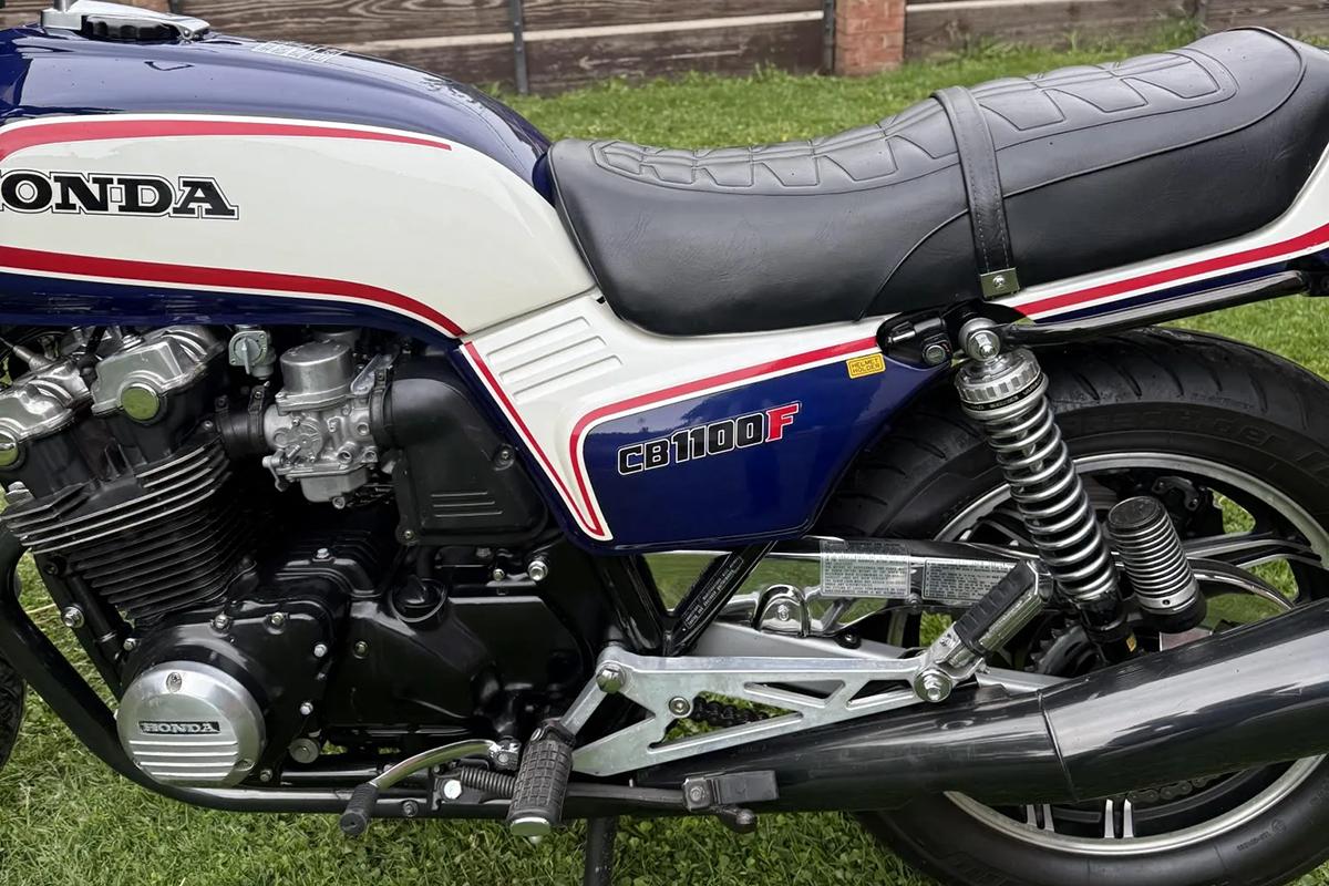 米国オンラインオークションに出品、落札された1983年式ホンダ「CB1100F」