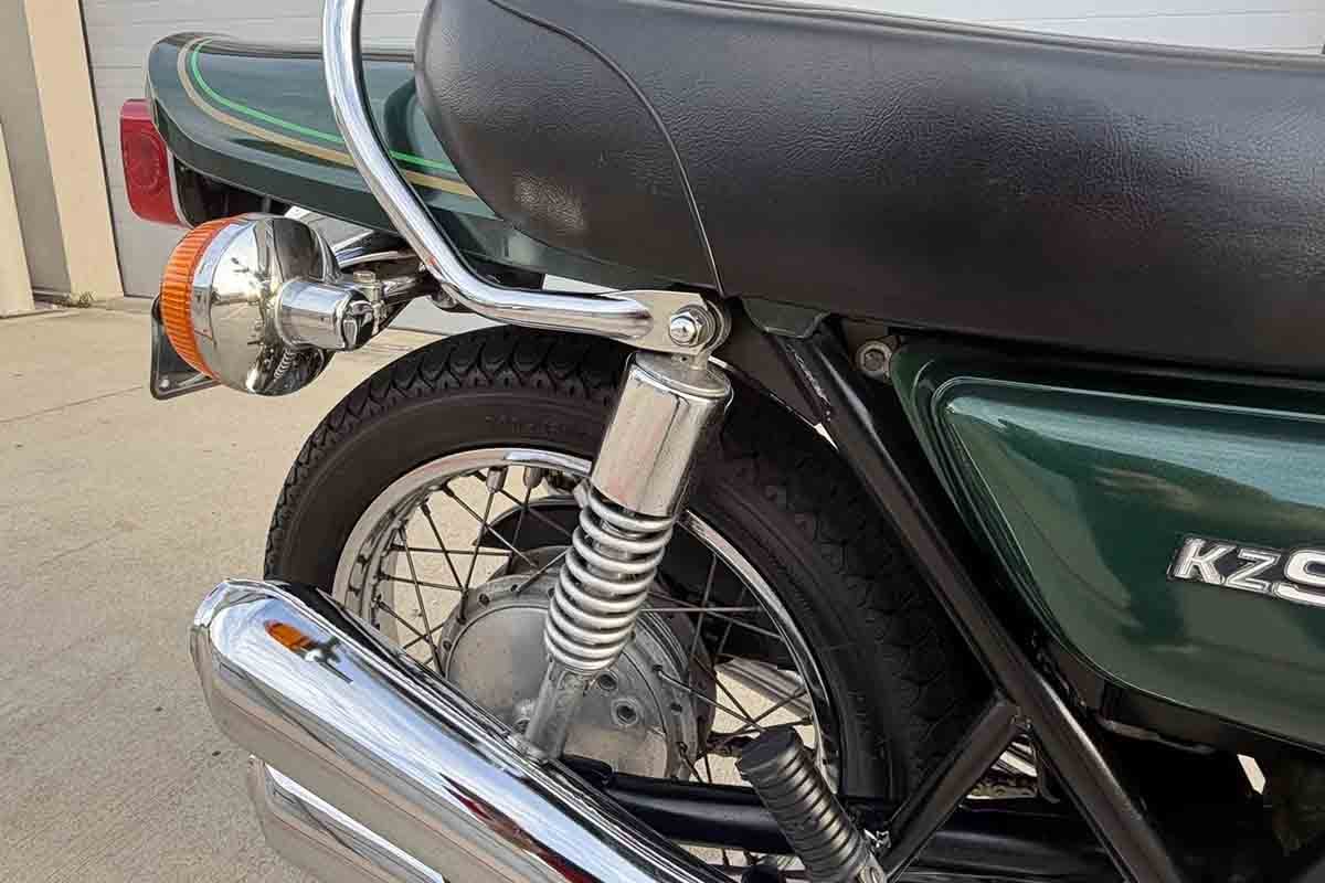 米国のオンラインオークションに出品された1976年式カワサキ「KZ900」