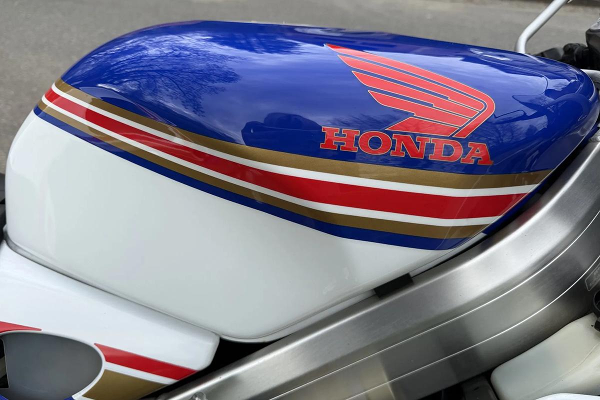米国オークションに出品され落札された1994年式ホンダ「NSR250R SP」