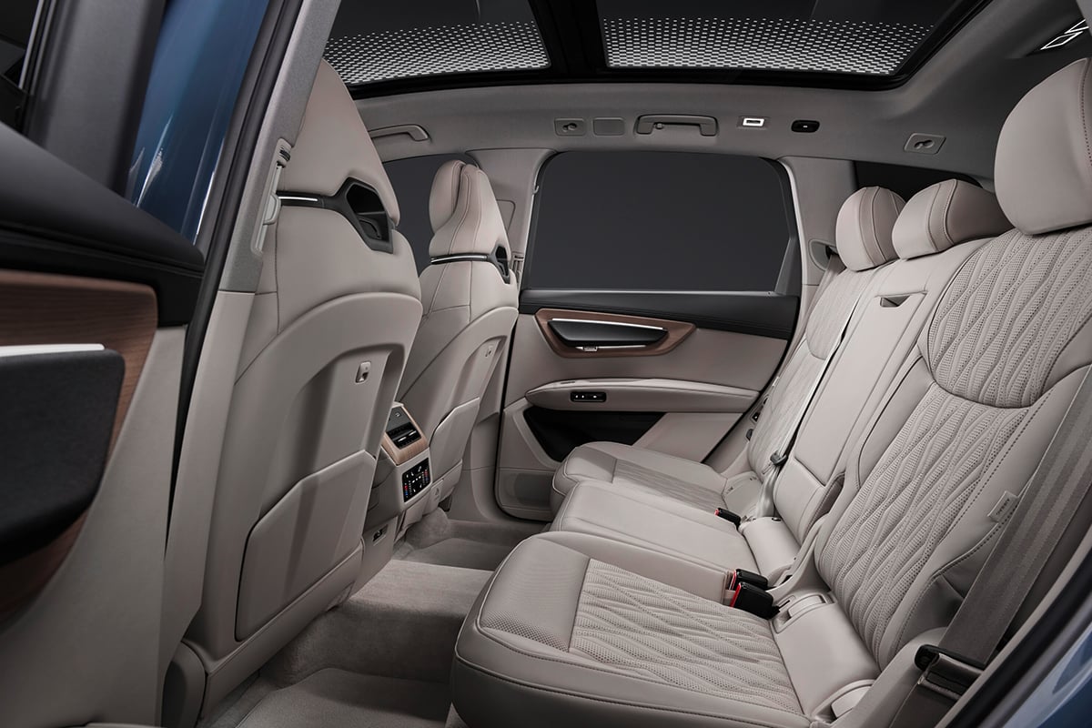 世界初公開されたアウディ新型「Q7」