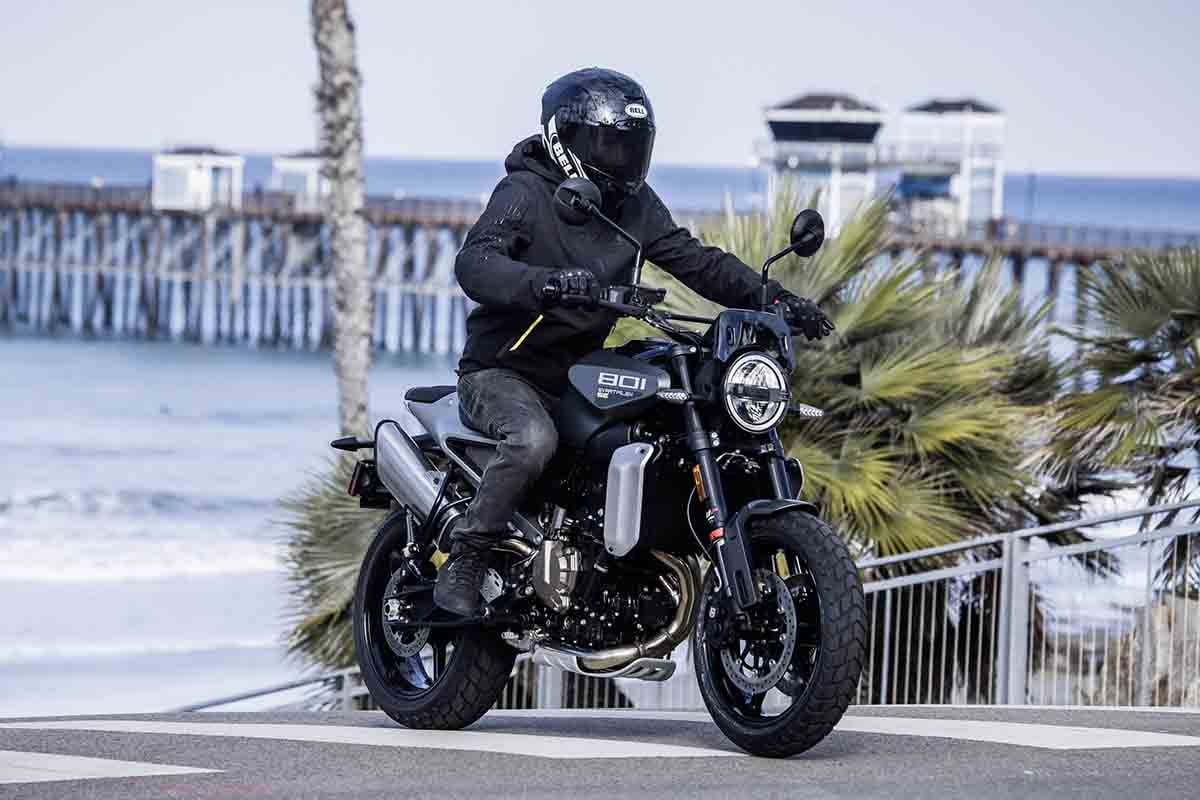 ハスクバーナ「スヴァルトピレン801SE」