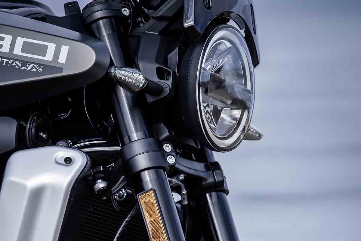 ハスクバーナ「スヴァルトピレン801SE」