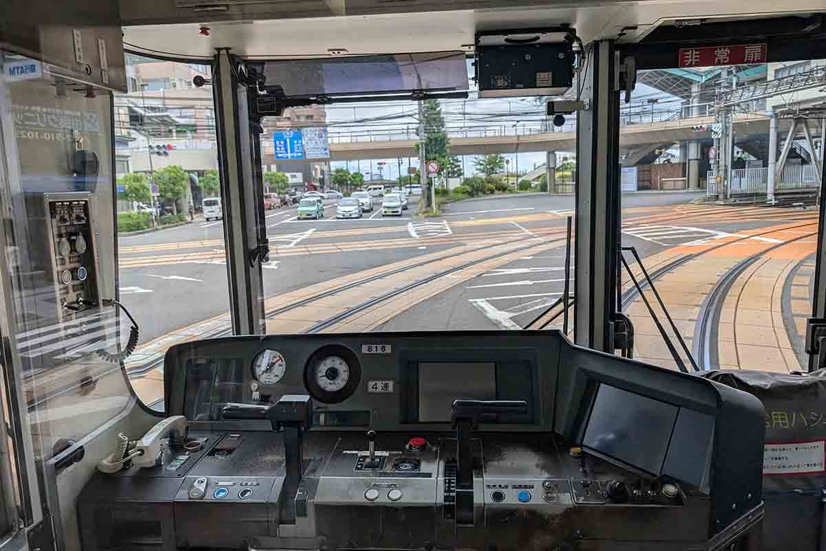 京阪京津線の車窓