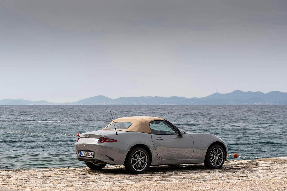 マツダのドイツ法人が発表した「ロードスター」（現地名「MX-5」）の2027年モデル