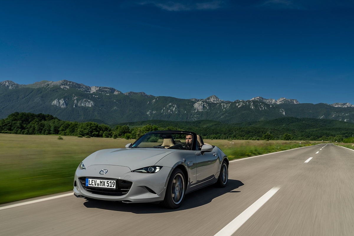 マツダのドイツ法人が発表した「ロードスター」（現地名「MX-5」）の2027年モデル