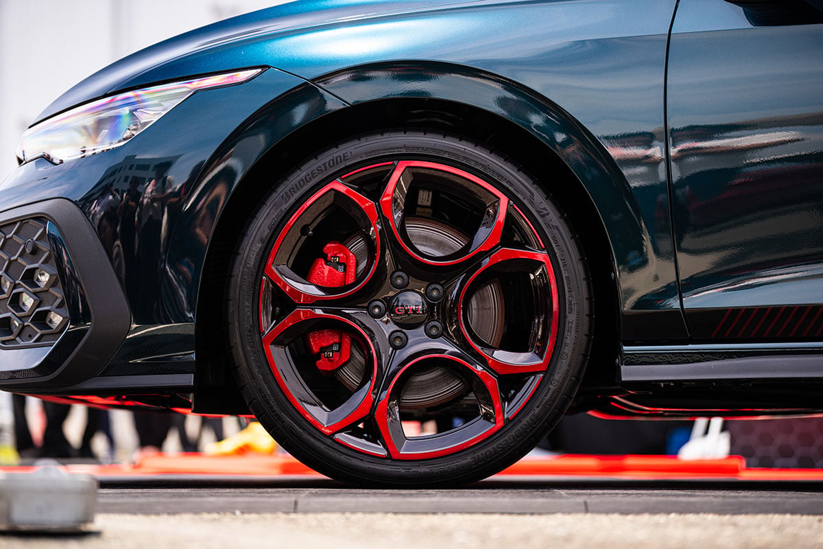 フォルクスワーゲン「ゴルフGTI 50周年記念限定車」（プロトタイプ）