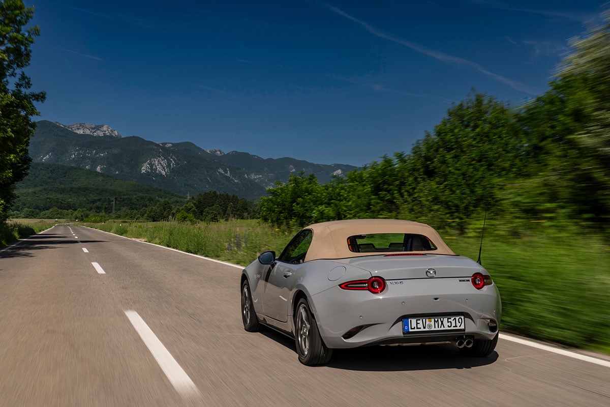 マツダのドイツ法人が発表した「ロードスター」（現地名「MX-5」）の2027年モデル