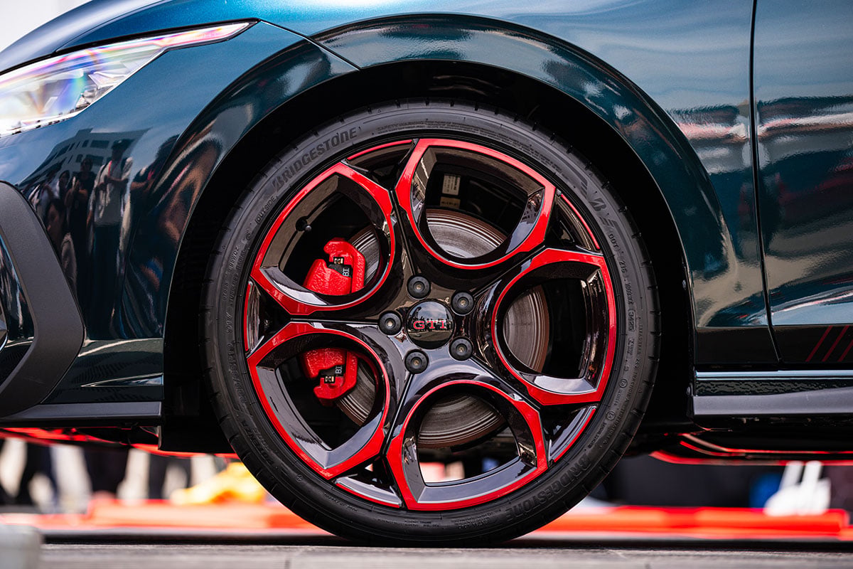 フォルクスワーゲン「ゴルフGTI 50周年記念限定車」（プロトタイプ）