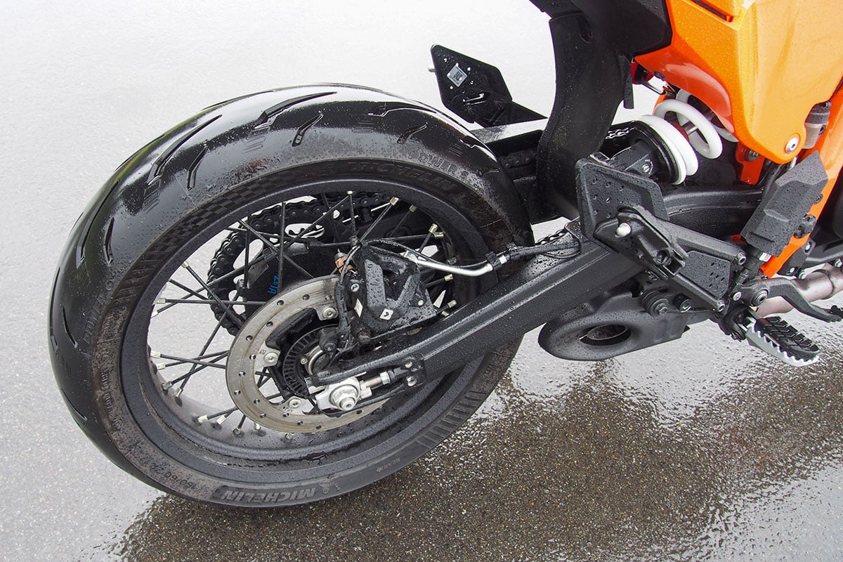 KTM「390SMC R」