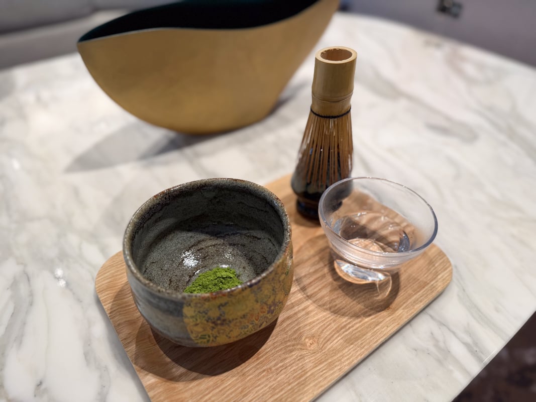 クルーズでは茶をたてる体験をした