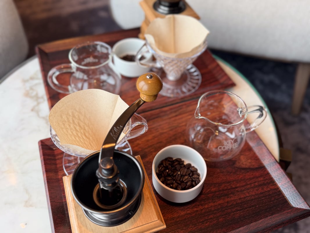 今回のクルーズではコーヒーのばい煎も体験した