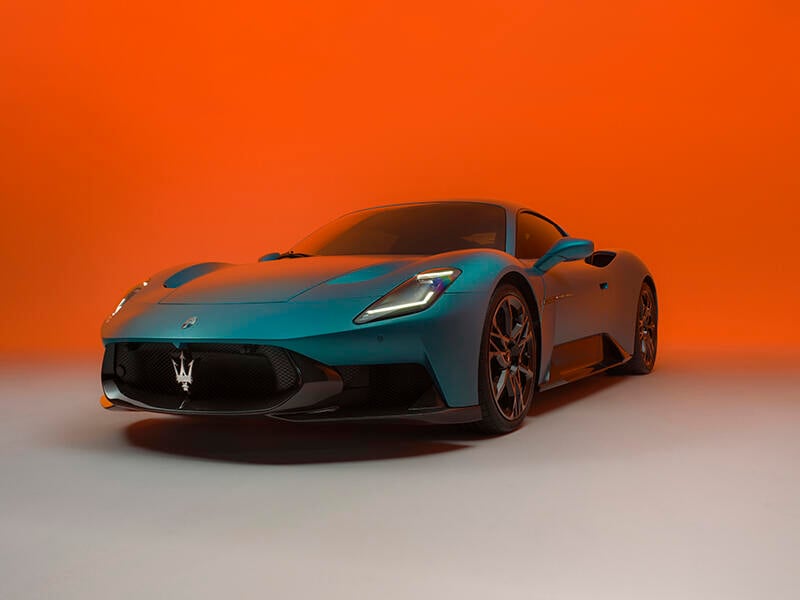 マセラティの新型スーパースポーツカー「MCPURA」。「MC20」の後継モデルで、3.0リッターV6ツインターボエンジンを搭載する（(c)2025 Maserati）