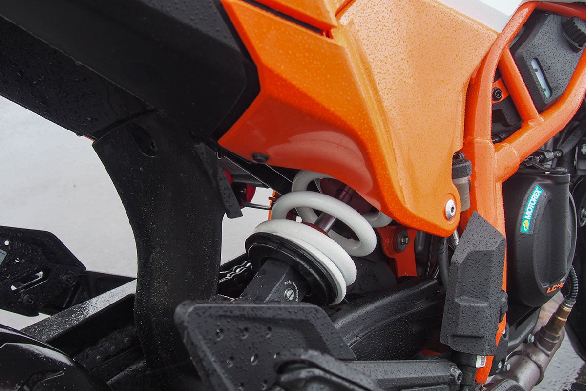 KTM「390SMC R」