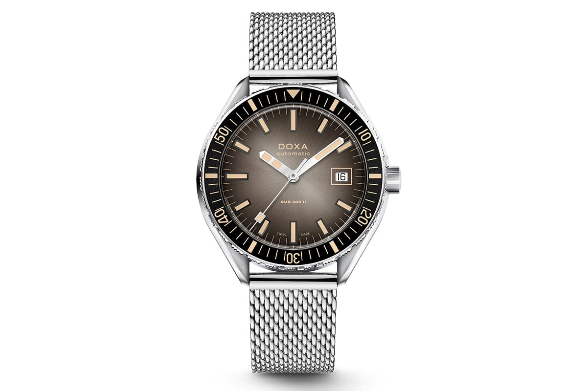 「DOXA SUB 200 II」Sharkhunter Vintage  ブレスレット（品番：SKU: 795.10.101B.10、32万4500円 消費税込）